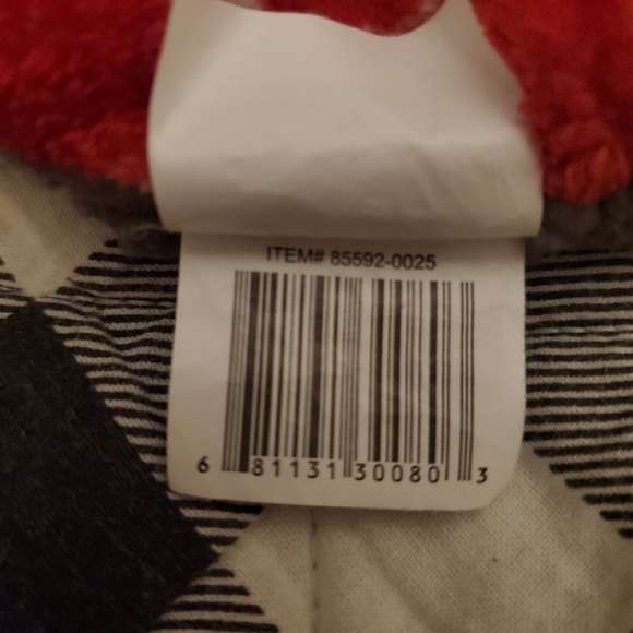 Winter dog hat with ear flaps - Picture 4 of 6